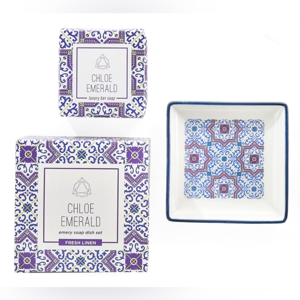 New in box. Chloe‎ Emerald Emery Soap Dish Set